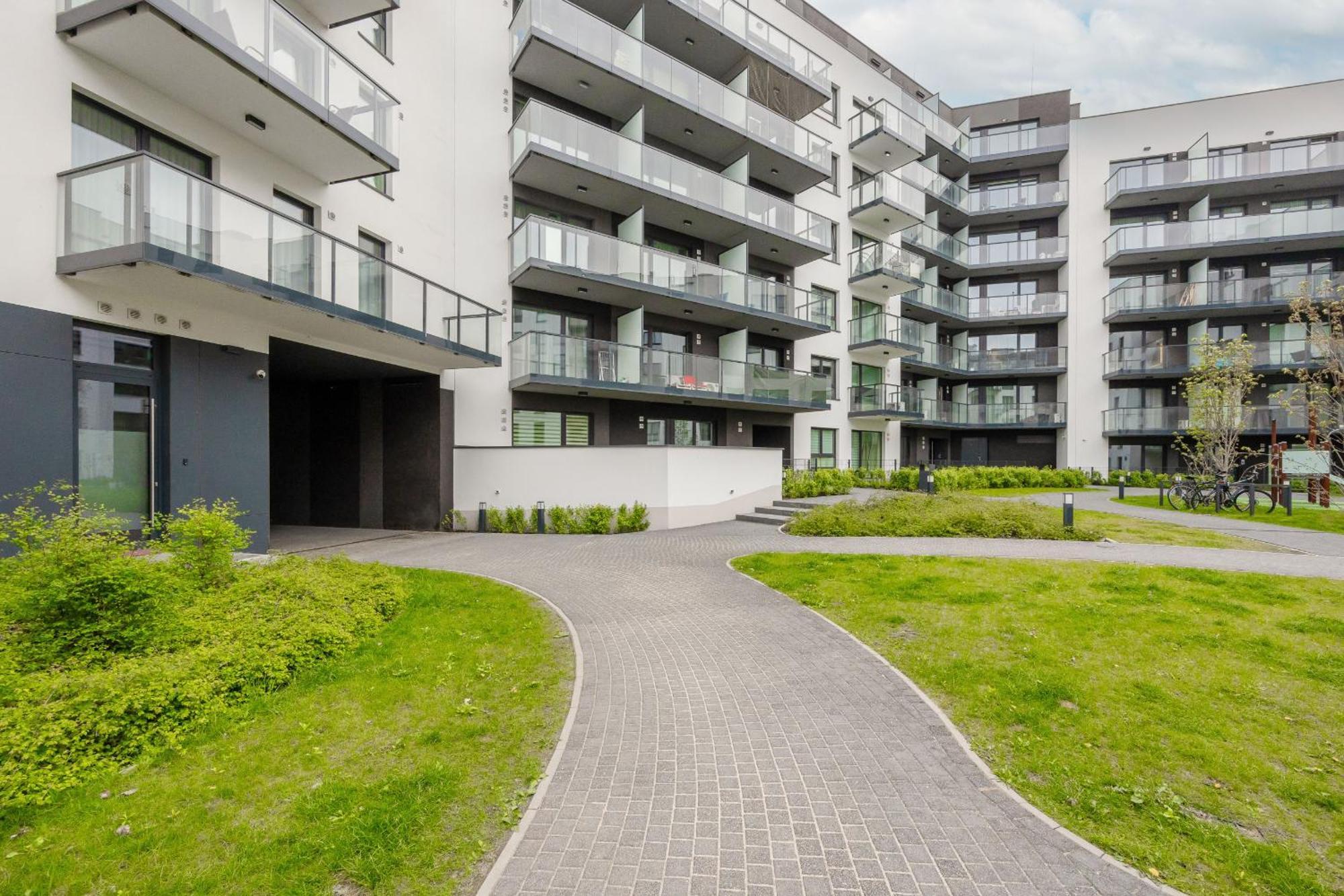Lägenhet Przytulny Z Parkingiem I Tarasem W Warszawie By Rent Like
